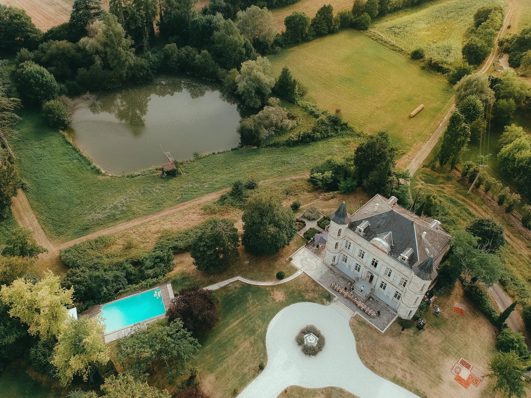 Aerial view of the grounds at Château Lasfargues
